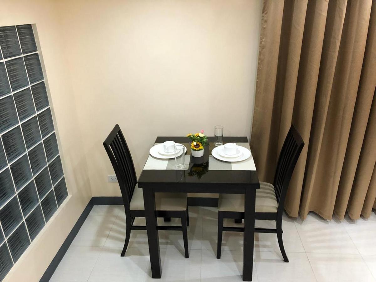Rosetta Guest House Ormoc Exterior foto